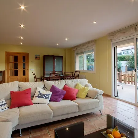 Con Piscina Privada Holiday home